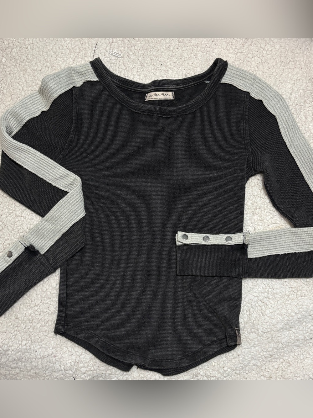 NWOT We The Free XS Black Body White Raglan Sleeve Waffle L/S Tee Shirt - Picture 2 of 6